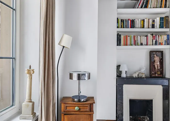 Albenate Apartment *